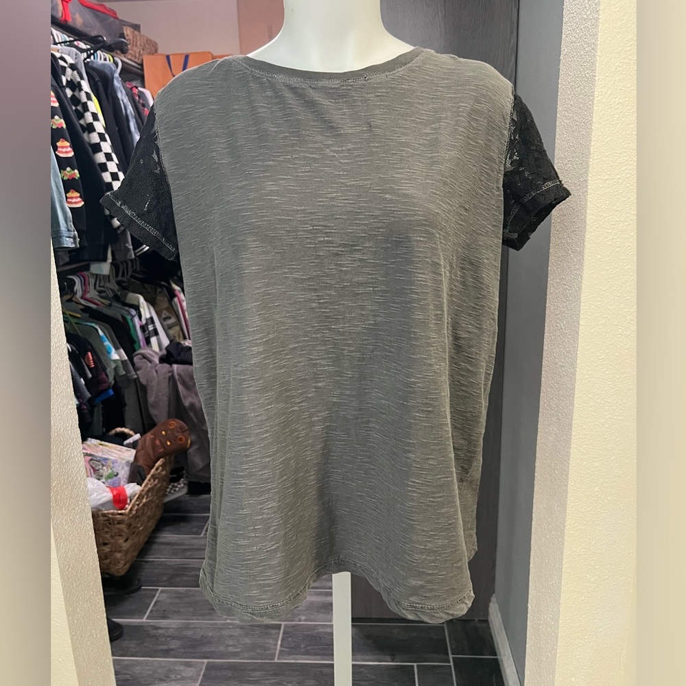NWT Pins & Needles Gray and Black Lace Short Sleeve Top